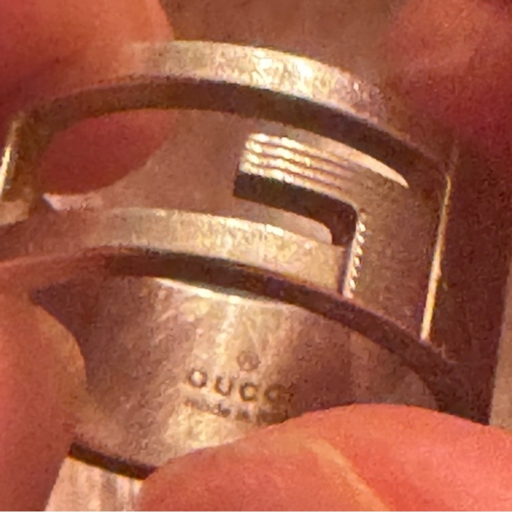 Gucci Silver Statement Ring - Picture 2 of 6